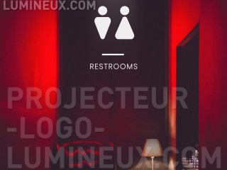 Signalétique lumineuse pour toilette